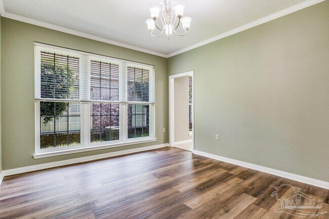 Building Photo - 1443 Champions Green Dr