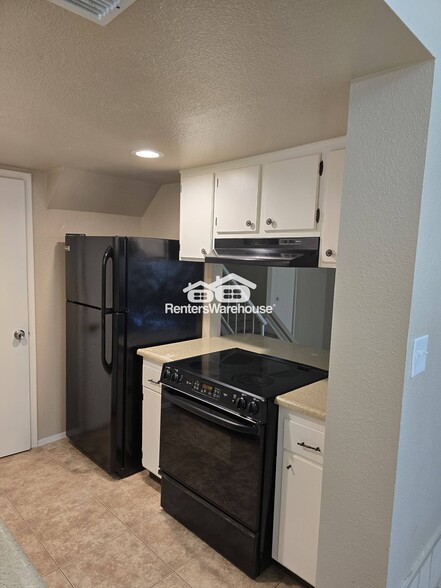 Building Photo - 8236 N 34th Dr