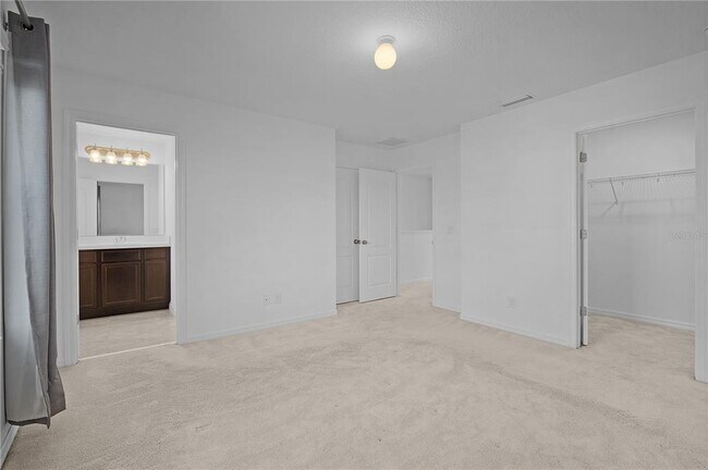 Building Photo - 110 Claire Ln