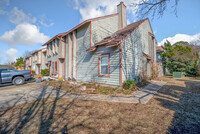 Building Photo - 1430 Woodscape Ln