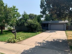 Building Photo - Space to Spread Out | 4 Bed Home + Large Yard Near Old Town