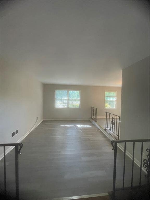 Building Photo - 1283 Murdock Rd