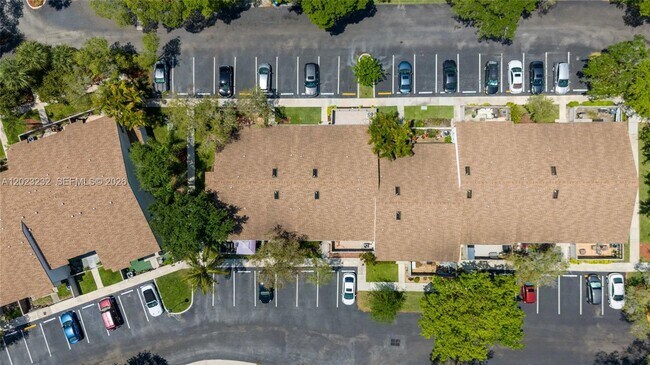 Building Photo - 3633 NW 99th Terrace