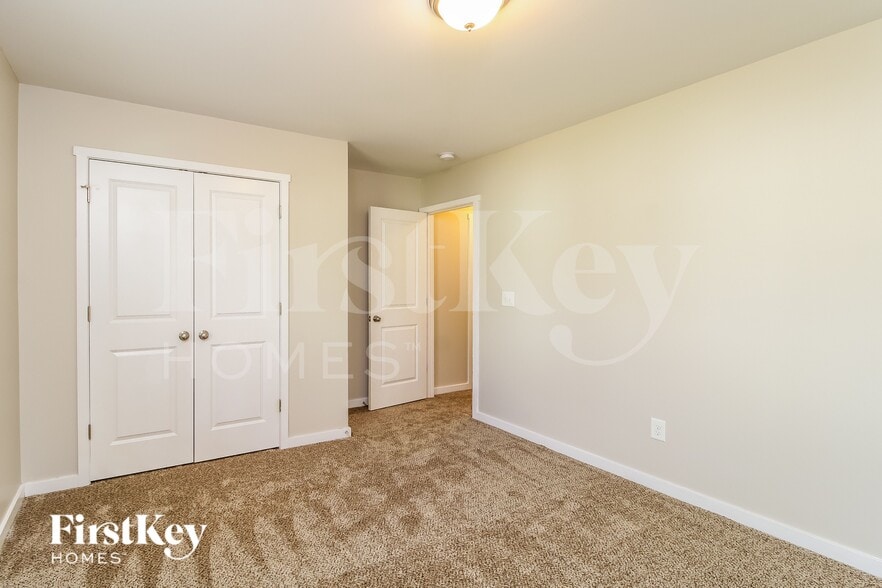 Building Photo - 5107 Brahman Trail