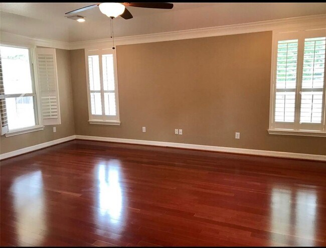 Building Photo - 6811 FM 521 Rd