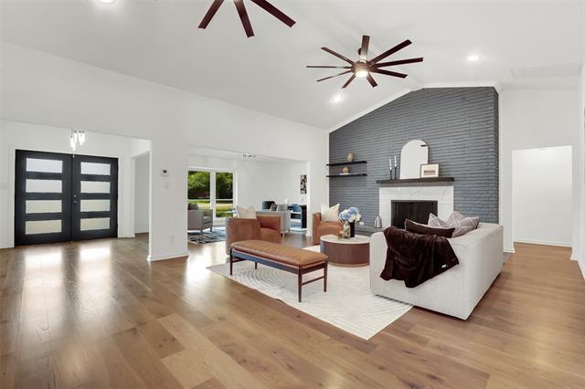 Building Photo - 6910 Midcrest Dr