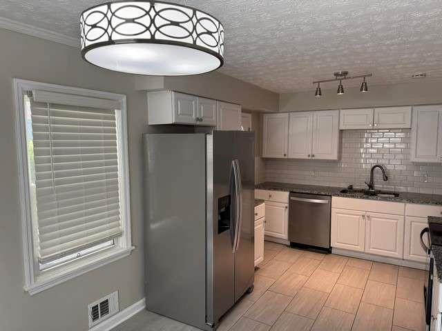 Building Photo - 1307 Lorenzo Dr SW