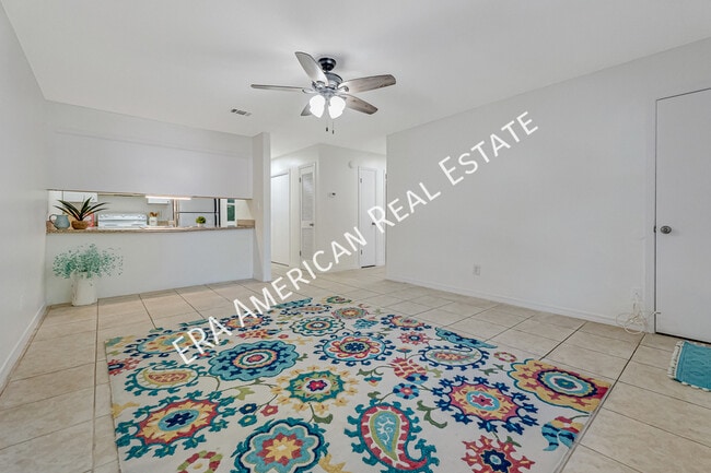 Building Photo - 508 Landview Dr