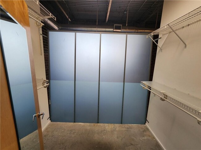 Building Photo - 195 Arizona Ave NE