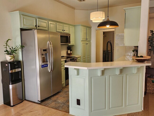 Building Photo - 2708 NW 170th Terrace