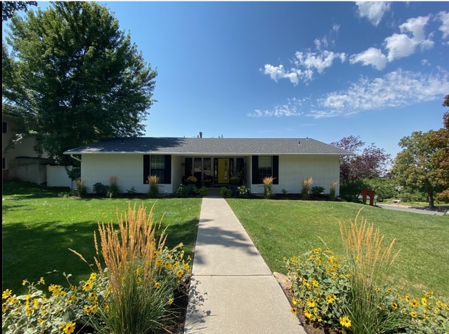 Building Photo - 2052 S 1125 E