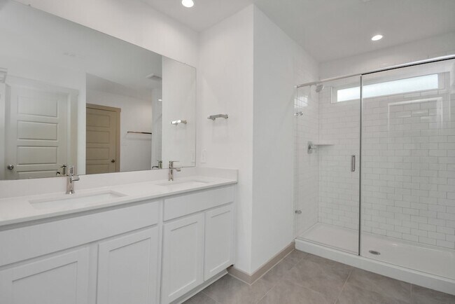 Building Photo - 7731 Suffolk Vly Ln