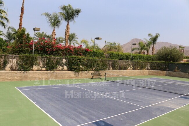 Building Photo - 45346 Driftwood Dr