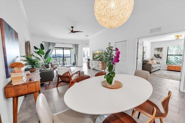 Building Photo - 5711 Palmer Cir