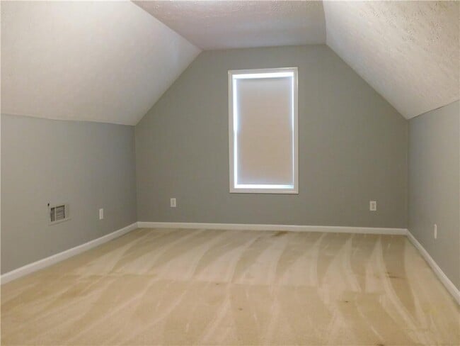 Building Photo - 1629 Amhearst Mill Dr