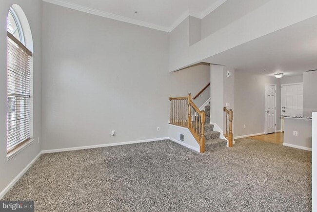 Building Photo - 181 Martin Ln