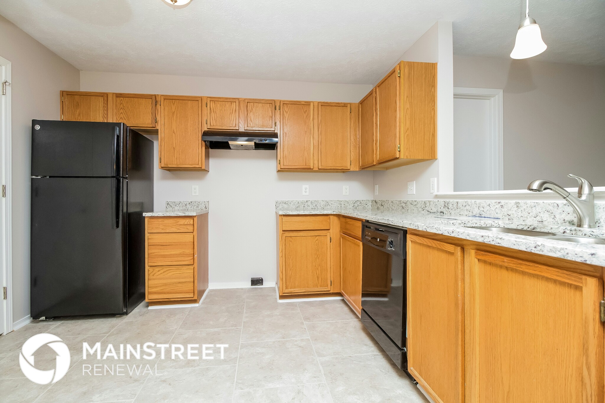 Building Photo - 7218 Hidden Lake Dr