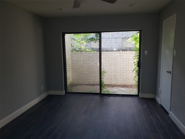 Building Photo - 10738 Villa Lea Ln