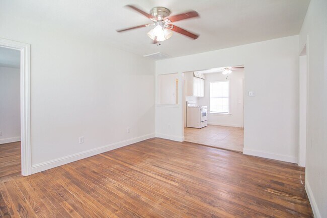 Building Photo - updated 3 bedroom 1 bathroom 2 car garage