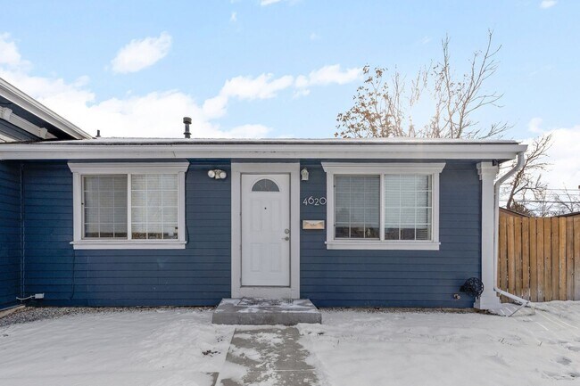 Building Photo - Remodelled Home In Large Backyard