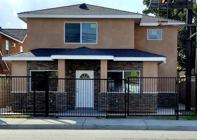 Front House View - 3510 W 5th St