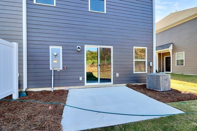 Building Photo - Brand NEW Townhome for RENT!