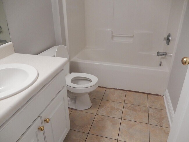 Building Photo - 3151 Layla St