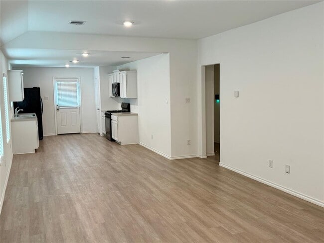 Building Photo - 1211 Blue Hazel Ct
