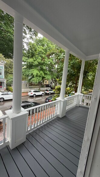 Building Photo - 618 S Laurel St