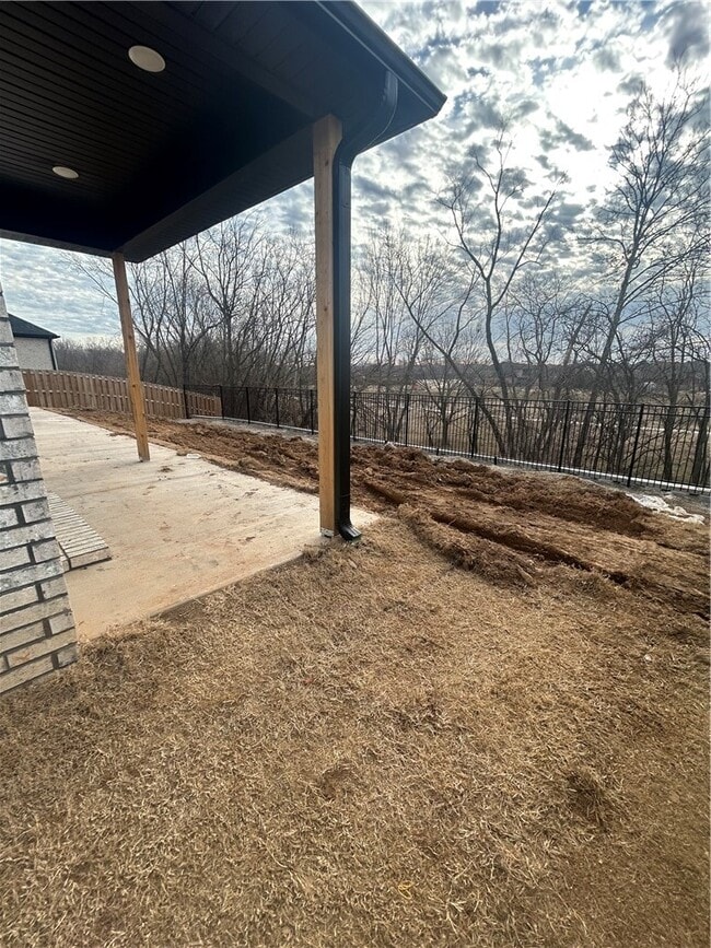 Building Photo - 3313 SW Lucretia Rd