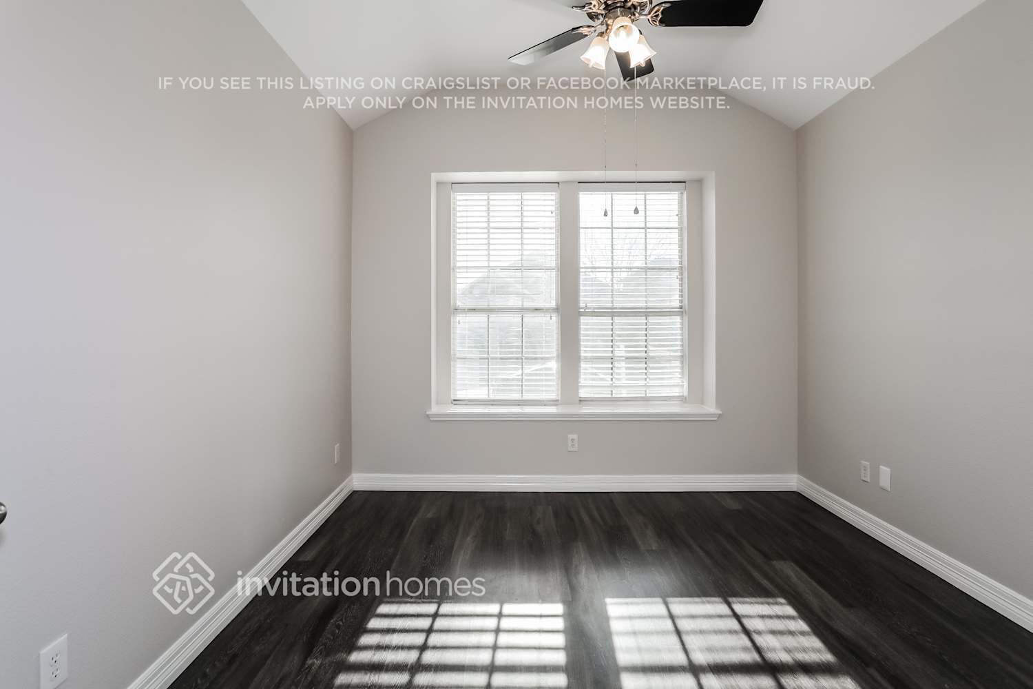 Building Photo - 9001 Heartwood Dr
