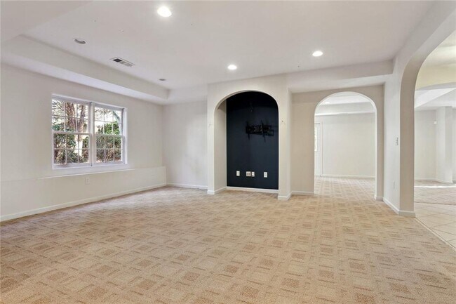 Building Photo - 315 Commons Gate Ct