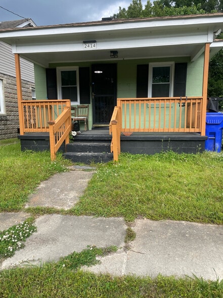 Primary Photo - 2414 Cottage Ave