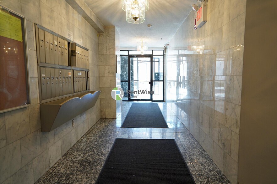 Building Photo - 231 Harrison Ave