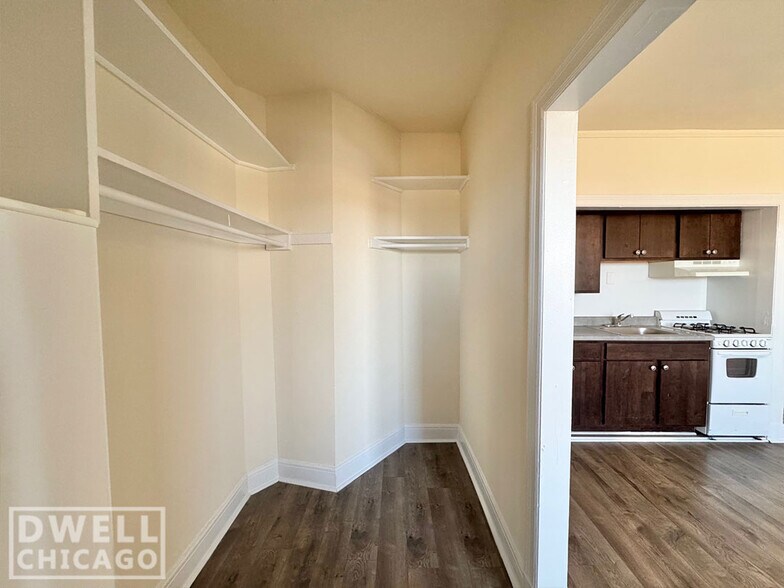 Building Photo - 2779 N Milwaukee Ave