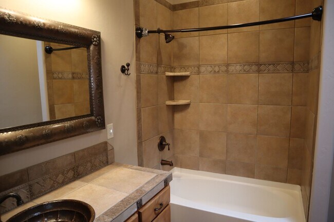 Building Photo - Your own resort! Elegant, Exclusive & Exquisite.