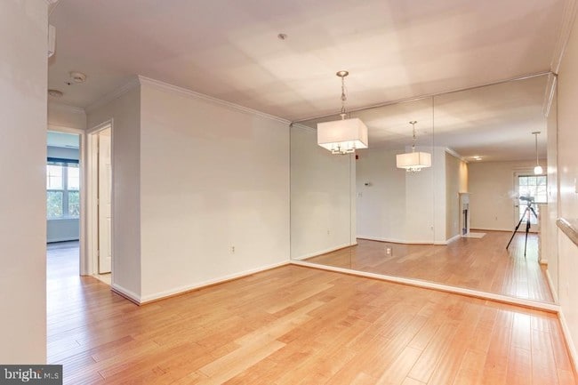Building Photo - 6101 Wigmore Ln