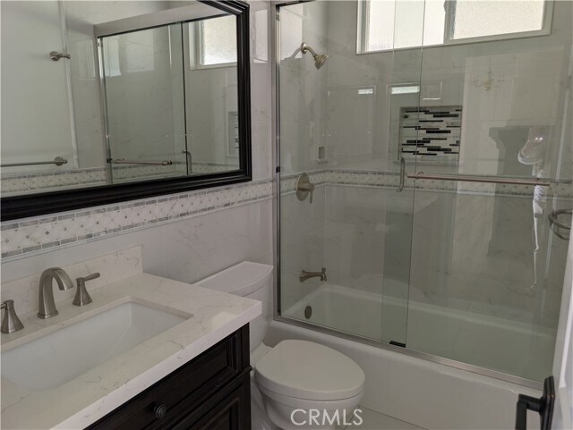 Building Photo - 5973 Turnberry Dr