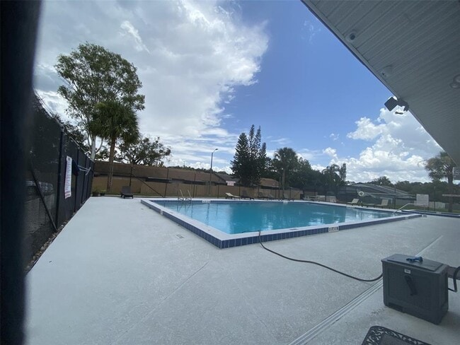 Building Photo - 1311 Azalea Way