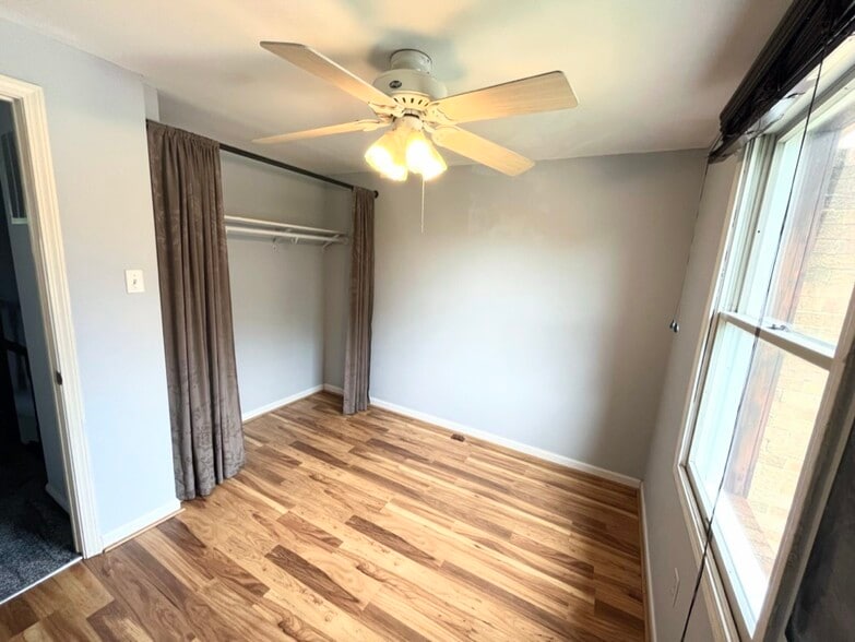 Building Photo - 5395 Harbor Court Dr