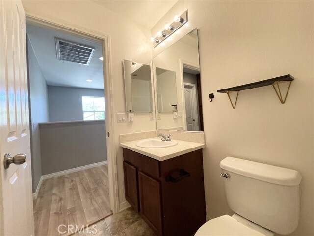 Building Photo - 3586 Bur Oak Rd