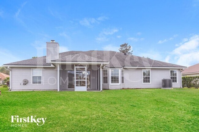 Building Photo - 247 Ridgewick Dr S