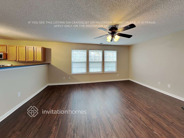Building Photo - 4403 Staffordshire Ln