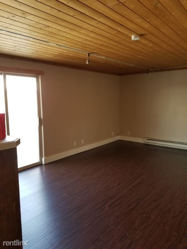 Building Photo - 750 Powderhorn Ln