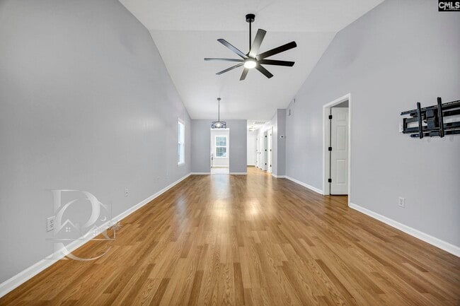 Building Photo - 116 Waverly Point Dr