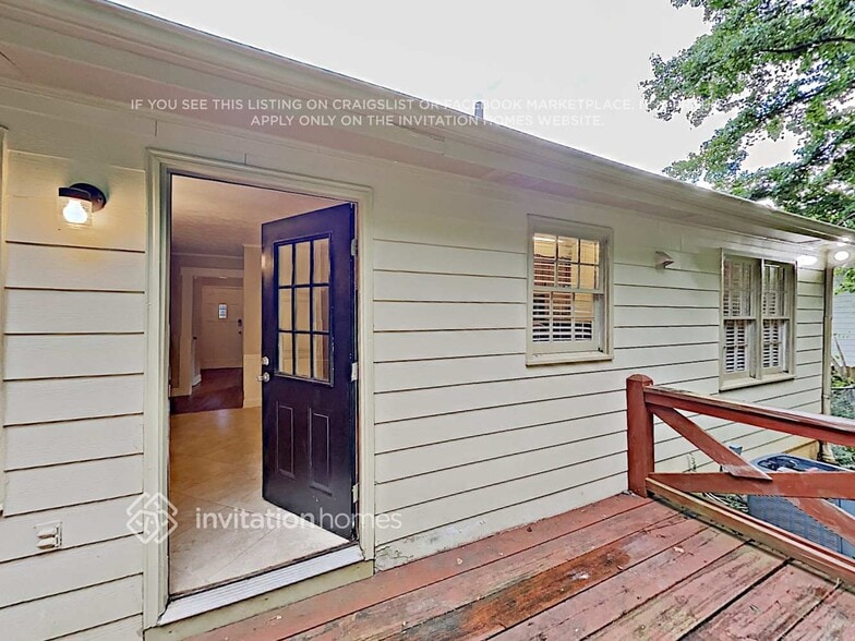 Building Photo - 4010 Derby Dr