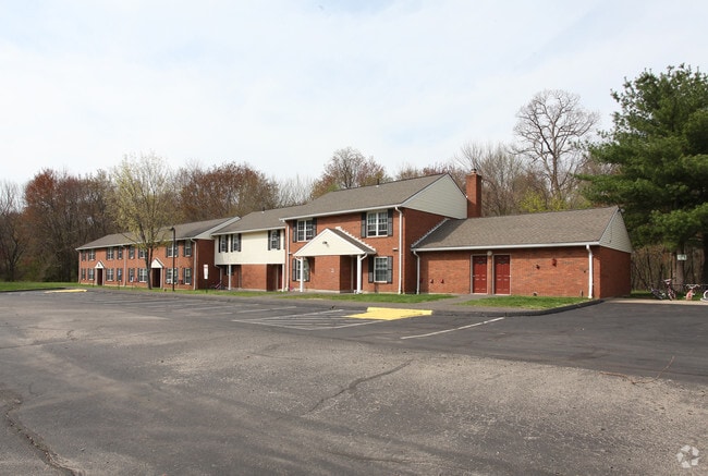 Building Photo - Dobbs Crossing