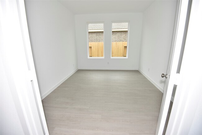 Building Photo - 16542 Mesquite Fld Dr