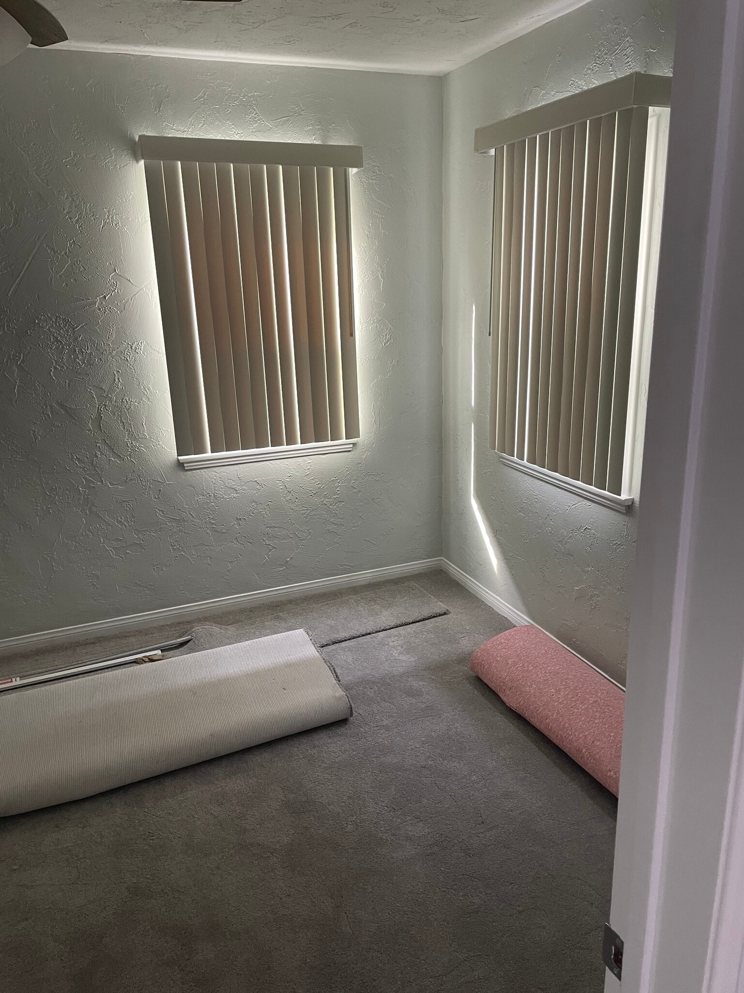 2nd Bedroom - 14642 Kittridge St