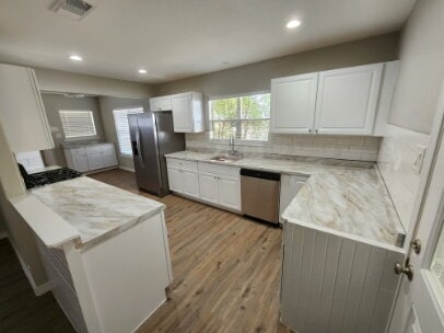 Building Photo - Wow! La Vernia Property!!